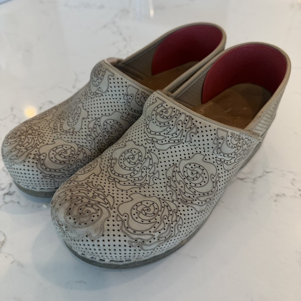 DANSKO Professional Clogs Floral Perforated Leather Nubuck Beige Size 40 / 9